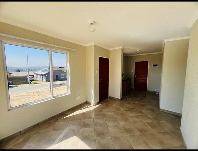 3 BEDROOM HOUSE FOR SALE IN KAYA SAND